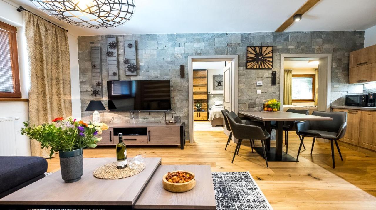 Apartman Stella Mýto pod Ďumbierom Екстериор снимка