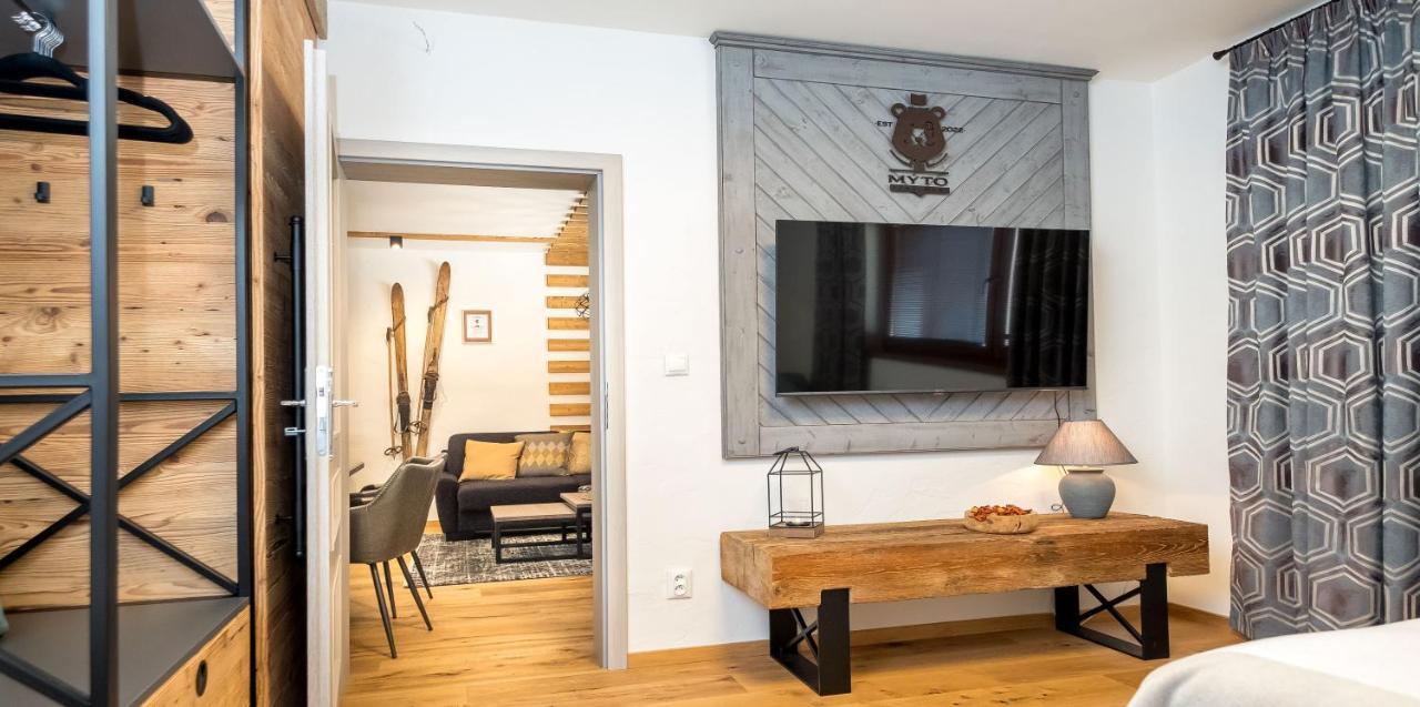 Apartman Stella Mýto pod Ďumbierom Екстериор снимка